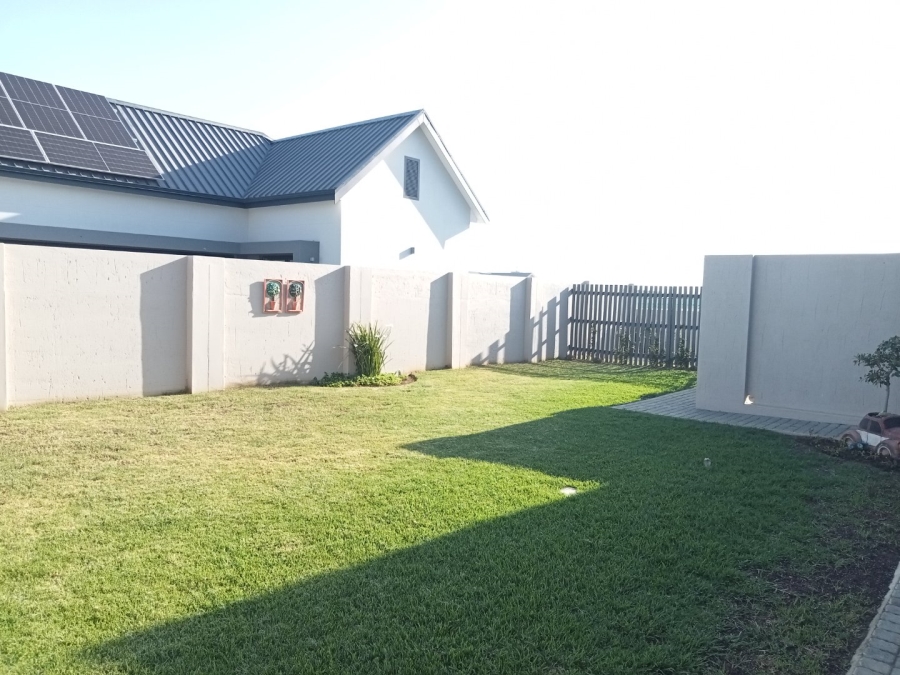 3 Bedroom Property for Sale in Le Grand Golf Estate Western Cape